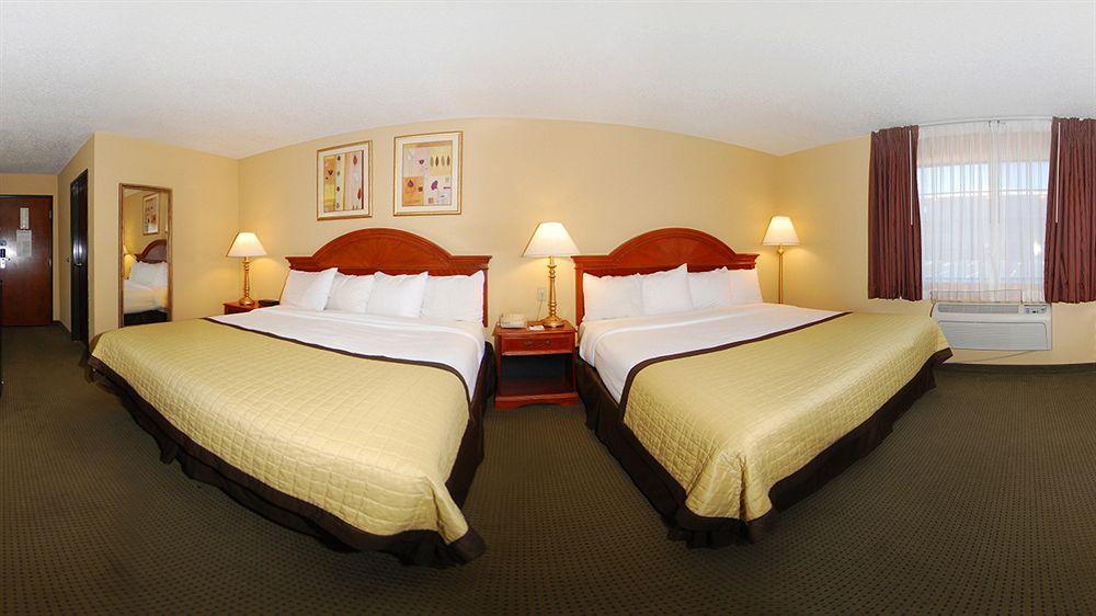 Baymont By Wyndham Airport Oklahoma City