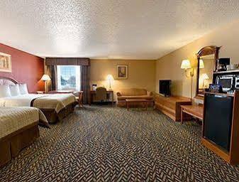 Hotel Baymont By Wyndham Airport 3*
