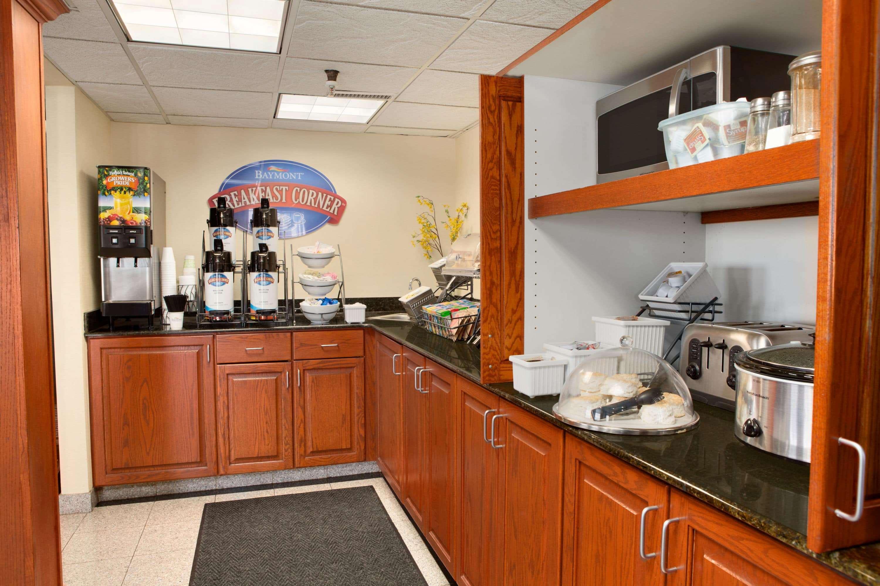 Hotel Baymont By Wyndham Airport Oklahoma City
