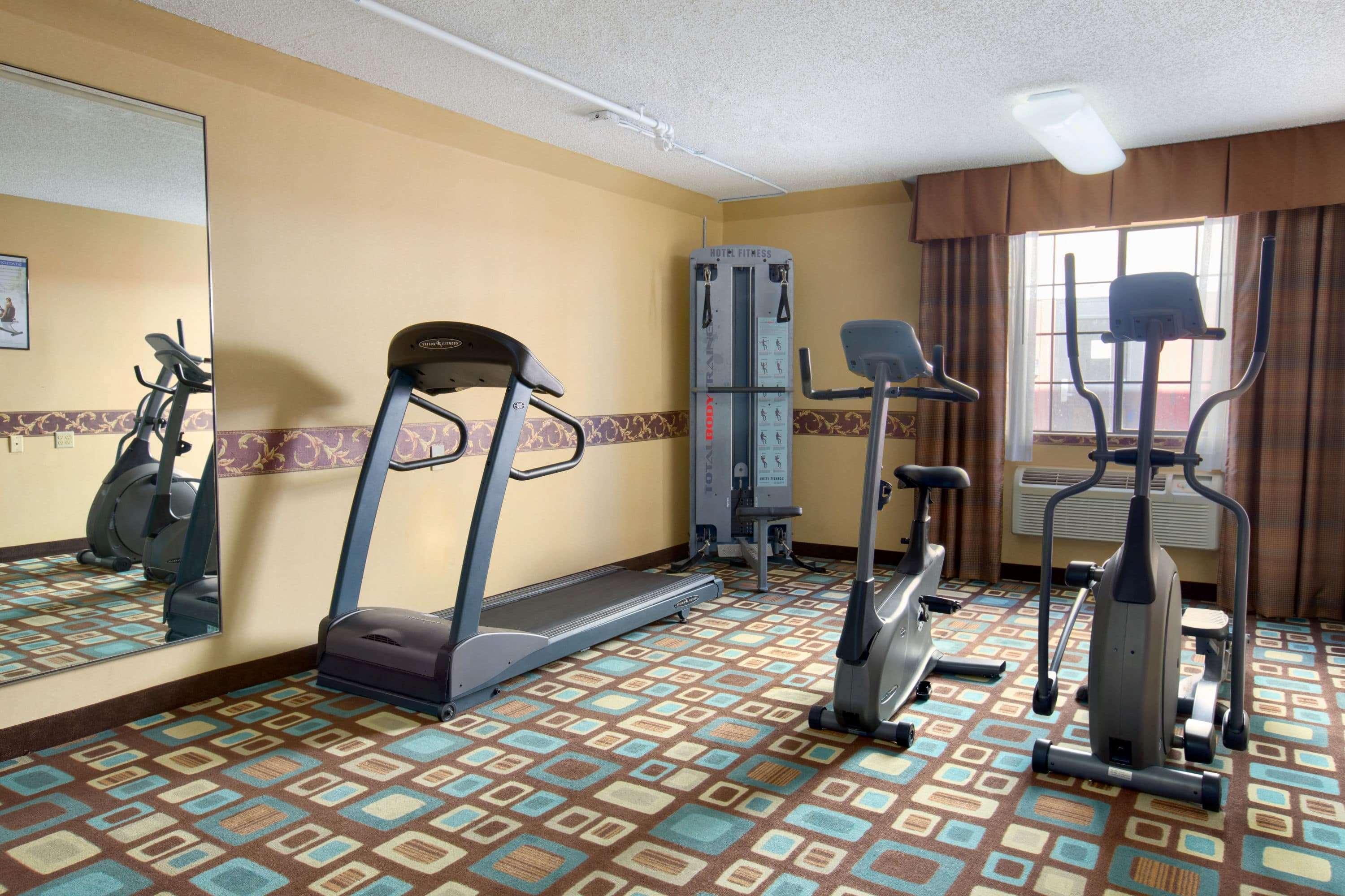 Baymont By Wyndham Airport Hotel Oklahoma City