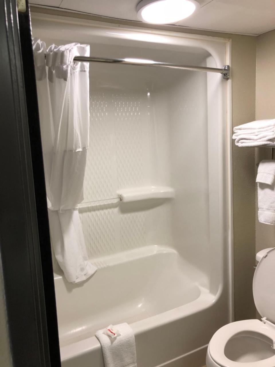 Baymont By Wyndham Airport Hotel