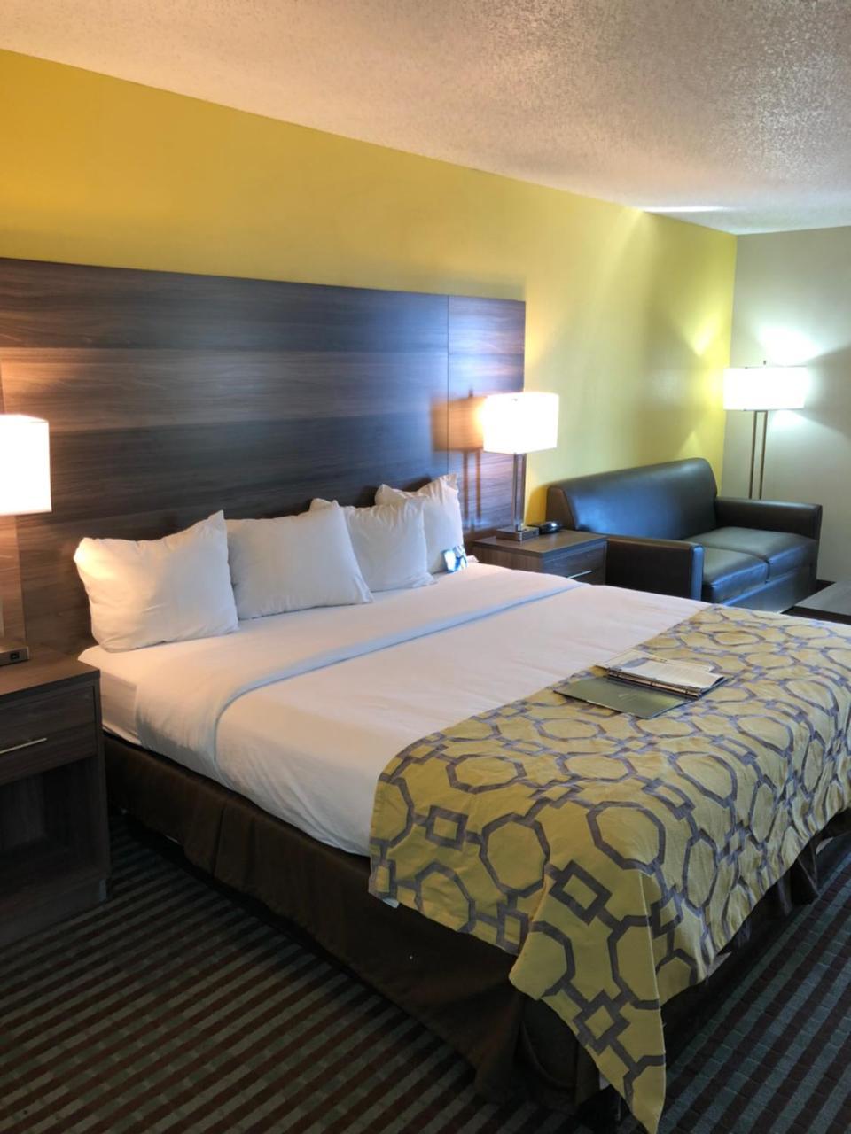 Hotel Baymont By Wyndham Airport Oklahoma City