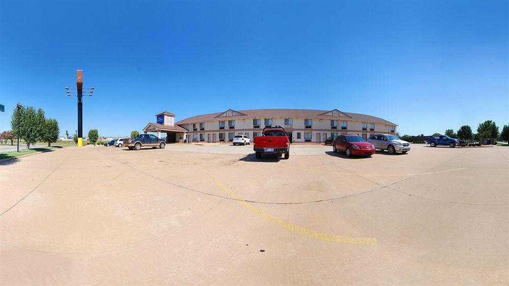 Hotel Baymont By Wyndham Airport